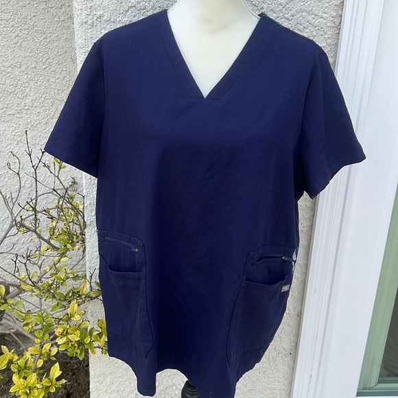 FIGS Navy Blue V-Neck Technical Scrub Short Sleeve Top Women's Size XL - Picture 1 of 7